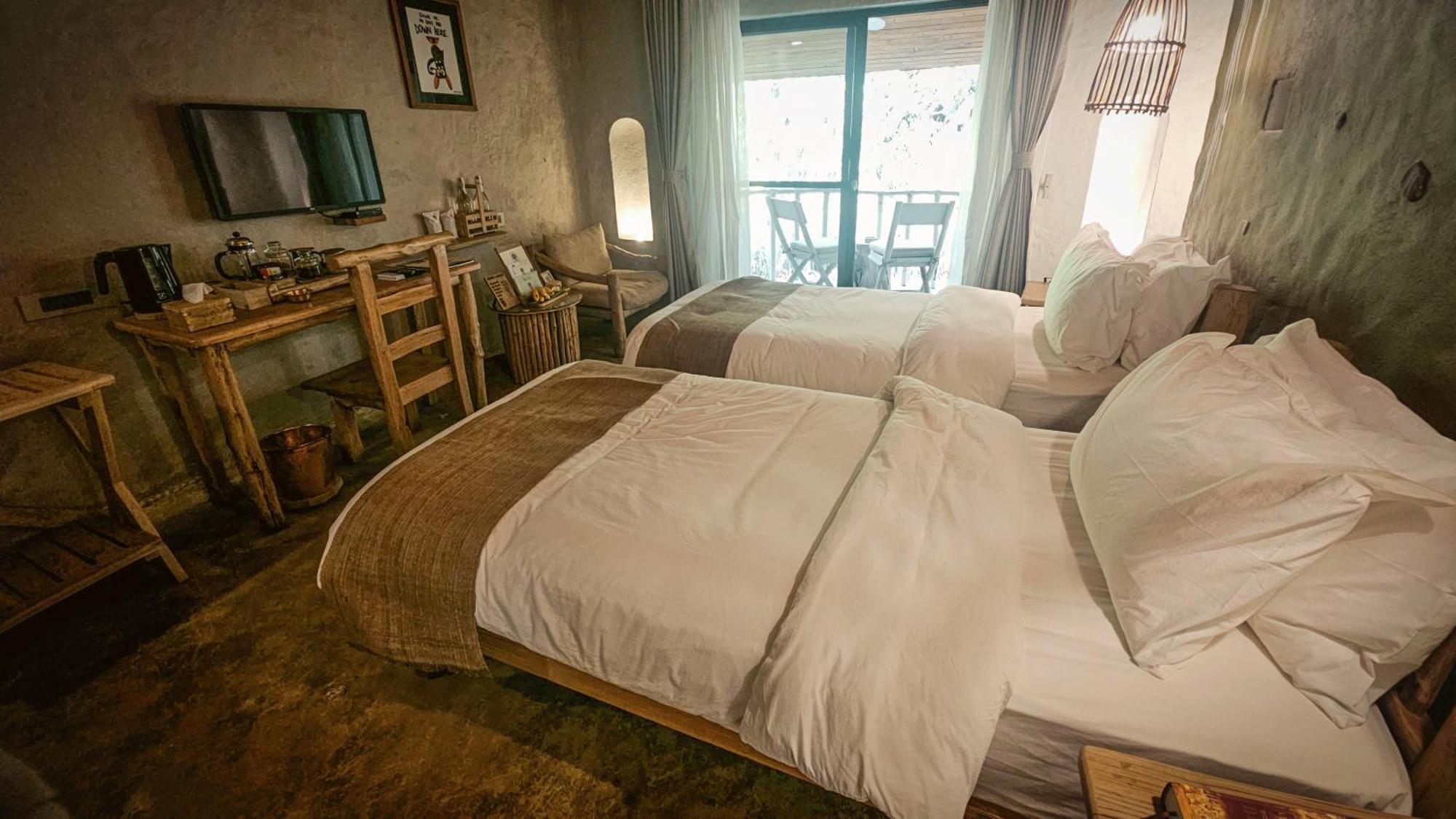 บาราฮี จังเกิ้ล ลอดจ์ Hotel Meghauli ภายนอก รูปภาพ