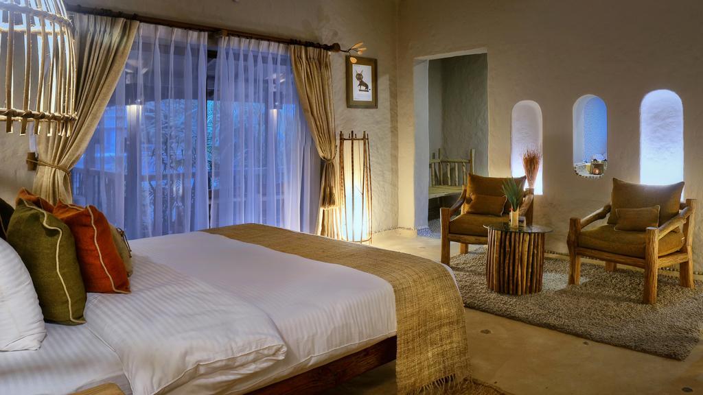 บาราฮี จังเกิ้ล ลอดจ์ Hotel Meghauli ภายนอก รูปภาพ